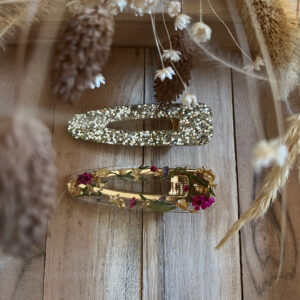 Duo fleurs séchées et paillettes